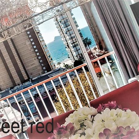 My Sweet Red Apartment Бенидорм Экстерьер фото