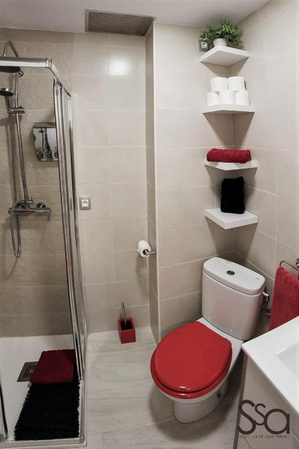 My Sweet Red Apartment Бенидорм Экстерьер фото